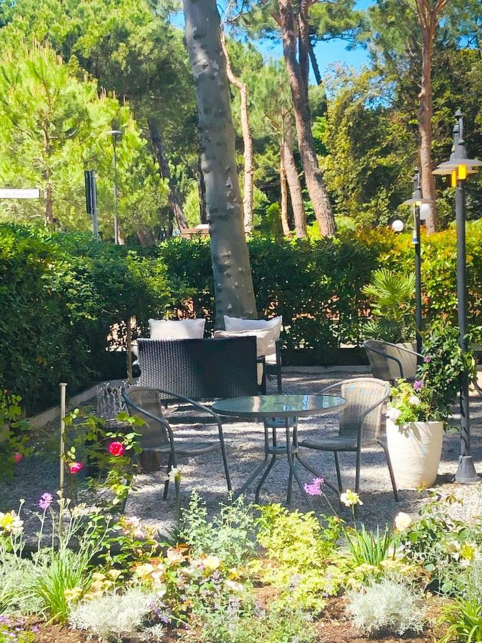 Hotel B&B Des Bains 米兰马瑞提那 外观 照片